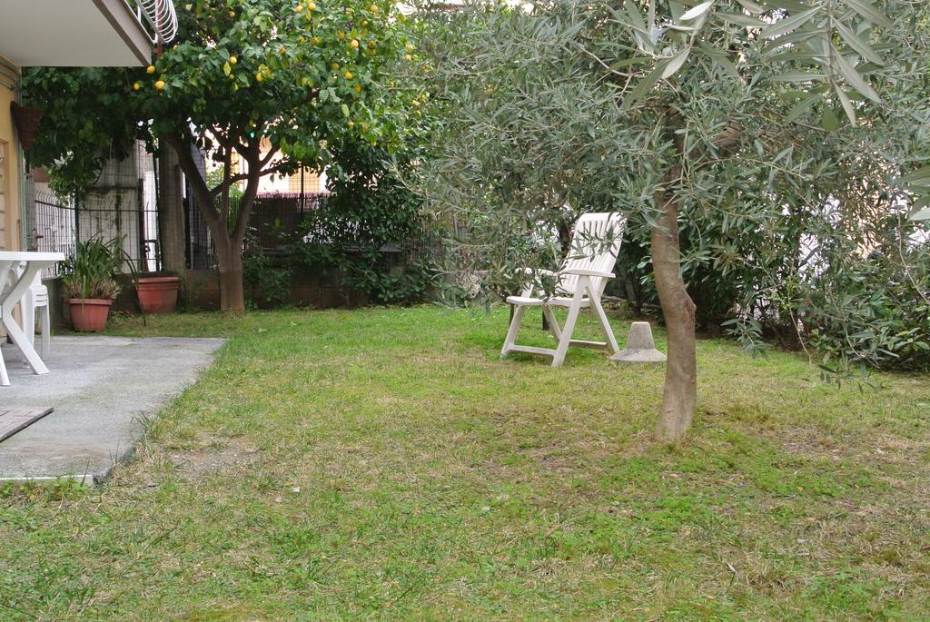 Monolocale Piave 4 Apartamento Loano Exterior foto